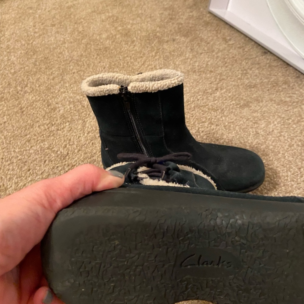 Clark boots - Picture 2 of 2